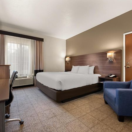 Comfort Inn & Suites Fenton Luaran gambar