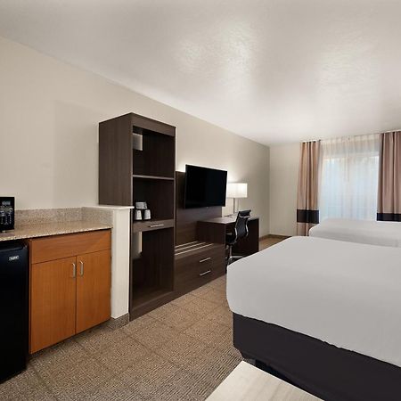 Comfort Inn & Suites Fenton Luaran gambar