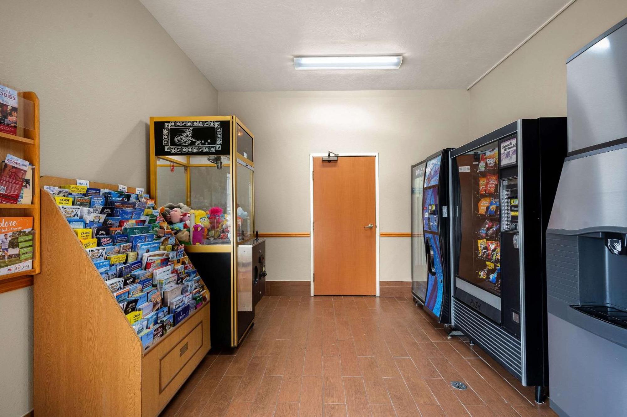 Comfort Inn & Suites Fenton Luaran gambar