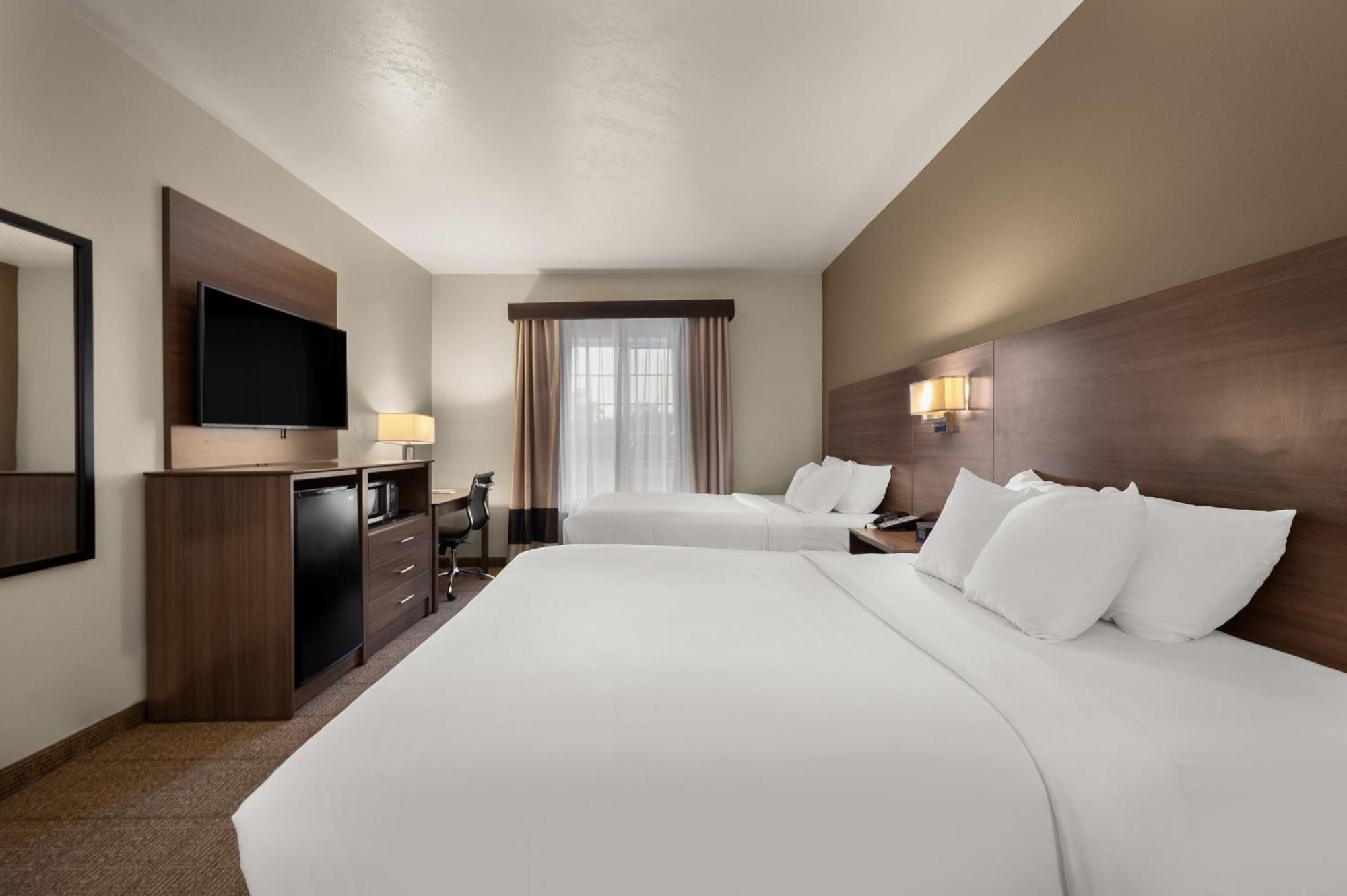 Comfort Inn & Suites Fenton Luaran gambar