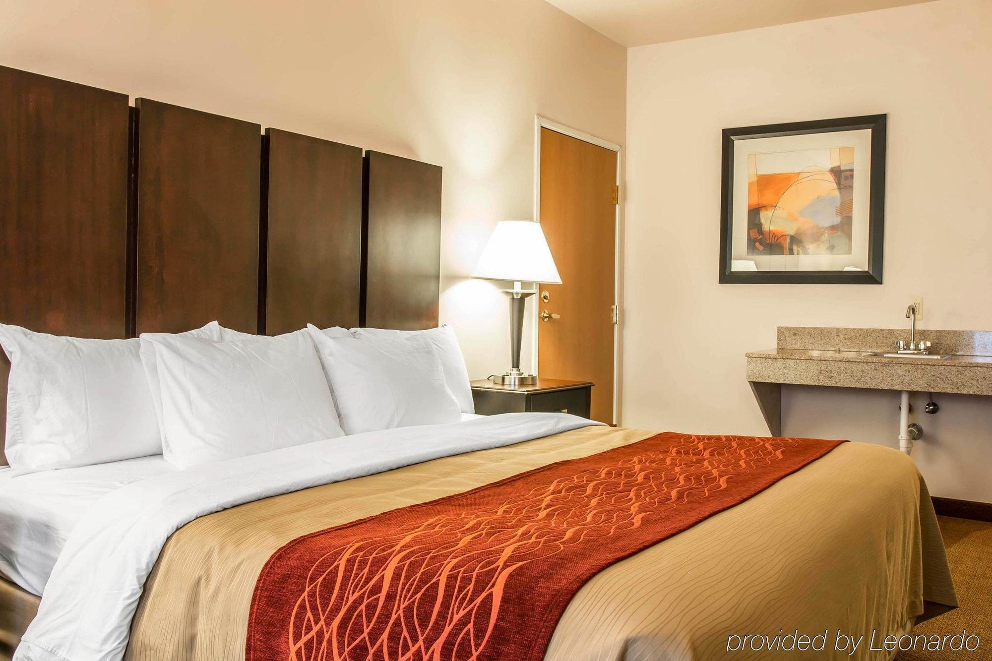 Comfort Inn & Suites Fenton Luaran gambar